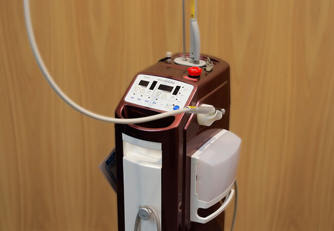 レーザー治療器